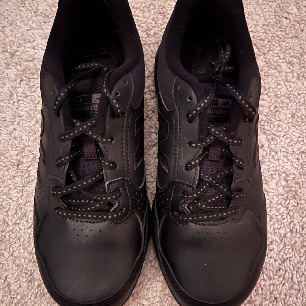 BARELY USED New Balance Walking Running Shoes 8W